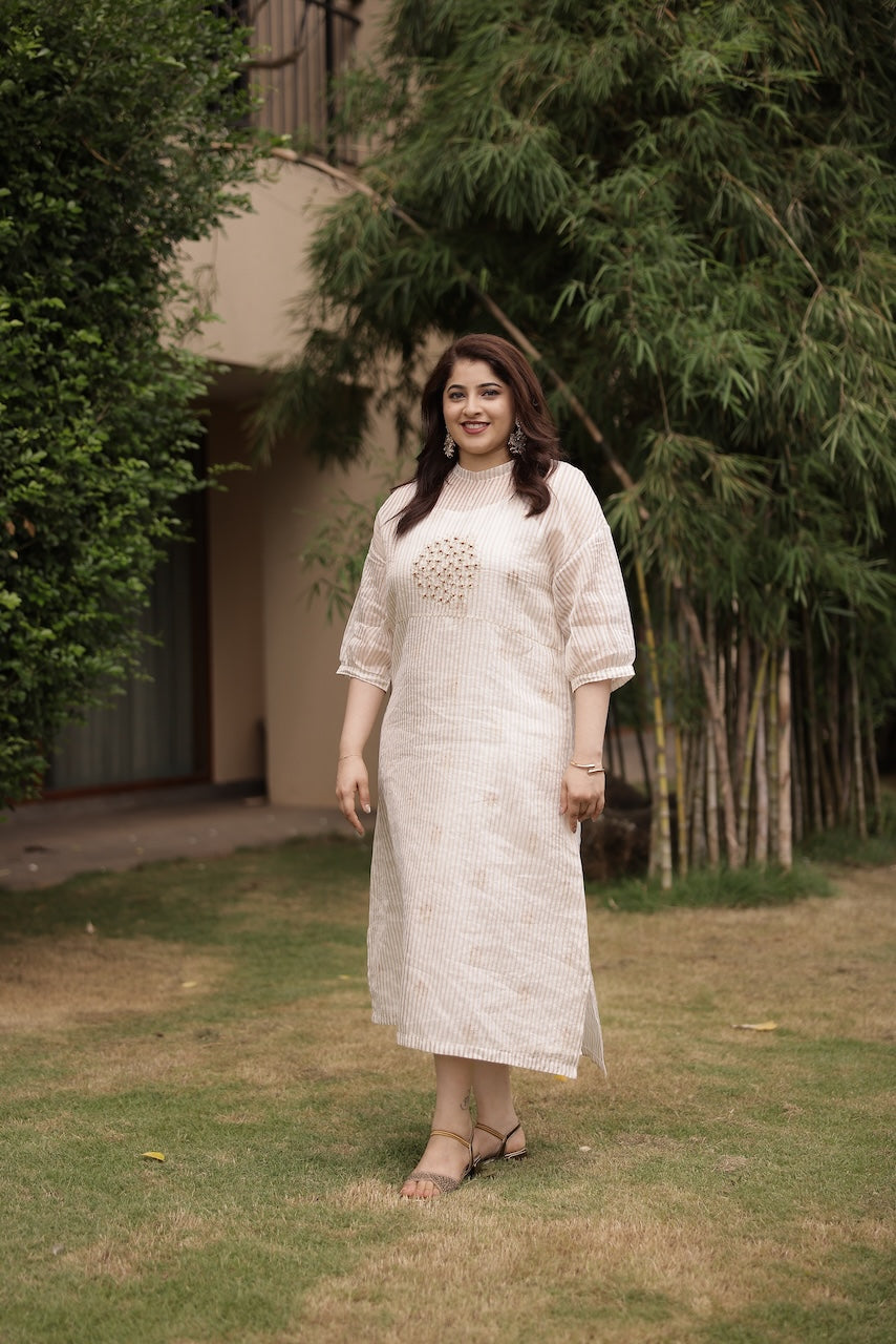 Thechi Bloom | Hand-Embroidered Chanderi Silk Dress